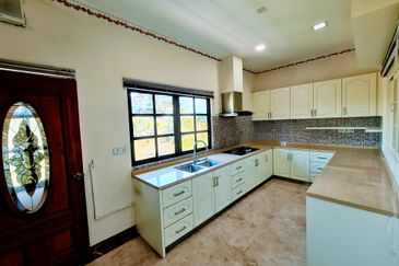 Tropicana Golf & Country Resort