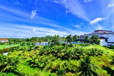 Tropicana Golf & Country Resort