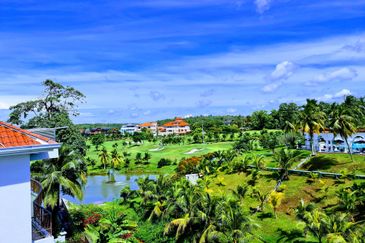 Tropicana Golf & Country Resort