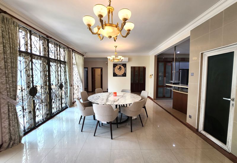 Freehold Bungalow @ Saujana Resort (Land size: 9,634 sqft)