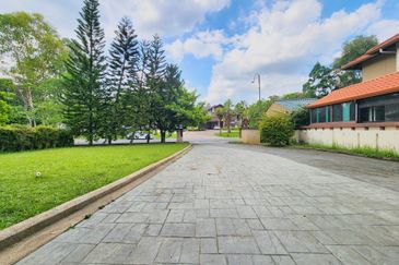 Glenmarie Residences