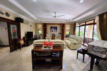 Tropicana Golf & Country Resort