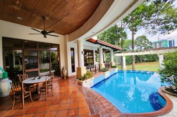 Tropicana Golf & Country Resort