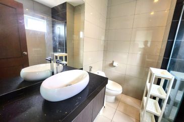 Tropicana Golf & Country Resort