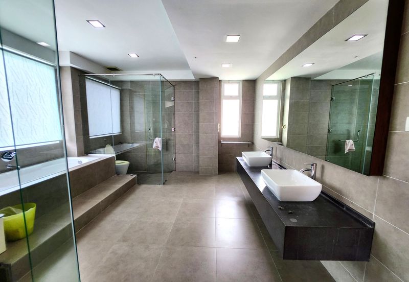 Modern Bungalow with Big Side Land (Potential to build a Pool)