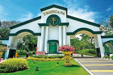 Tropicana Golf & Country Resort