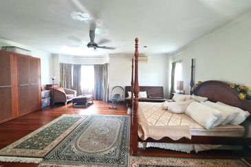 Seksyen 8, Kota Damansara