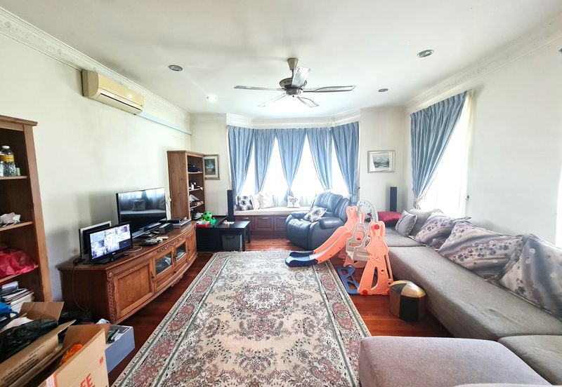 Seksyen 8, Kota Damansara