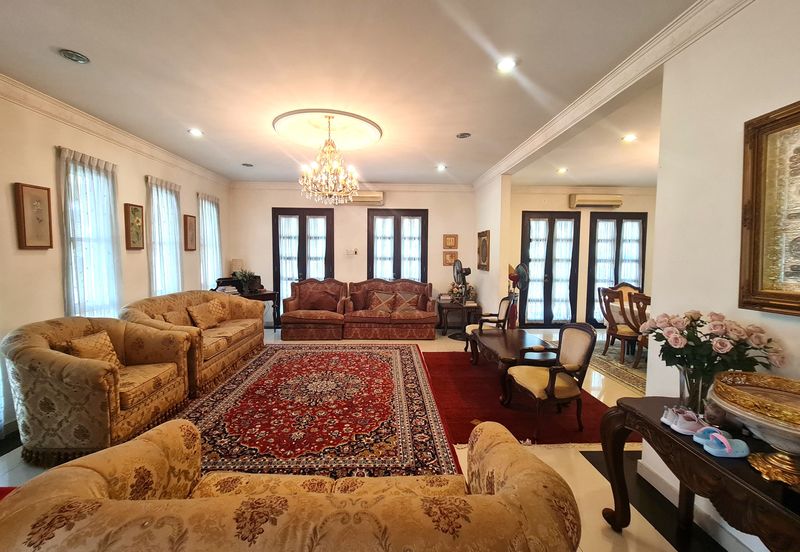 Seksyen 8, Kota Damansara