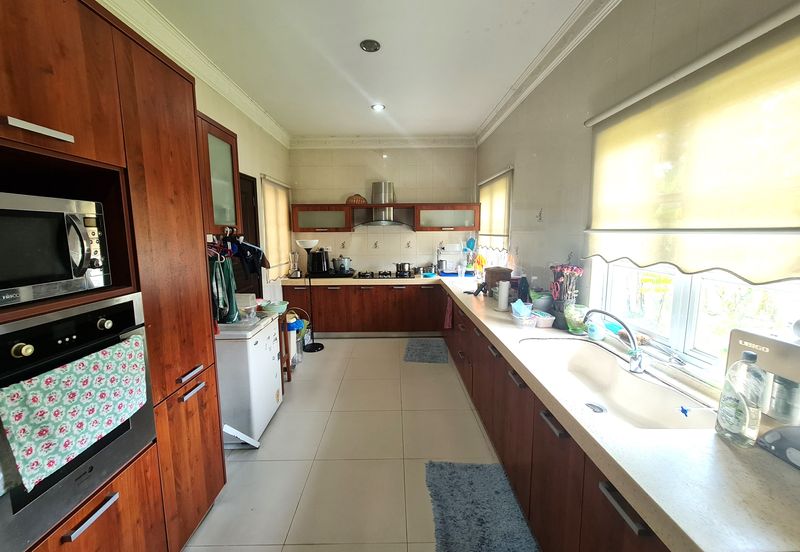 Seksyen 8, Kota Damansara