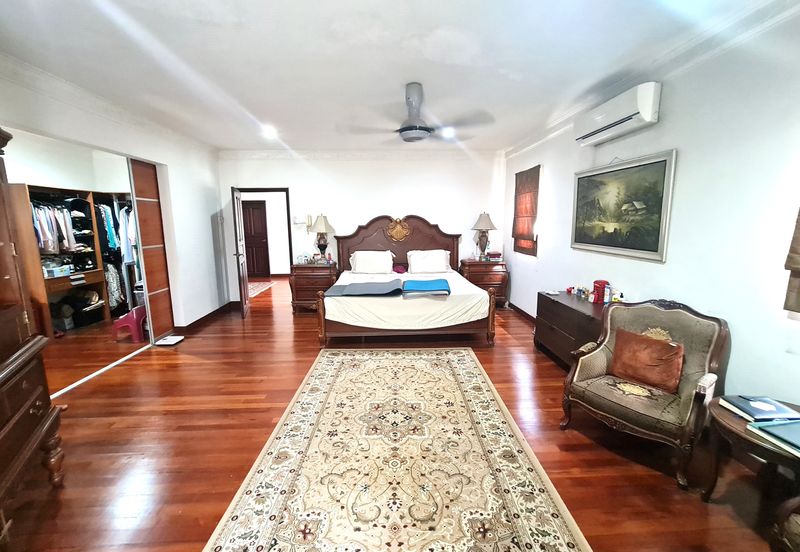 Seksyen 8, Kota Damansara