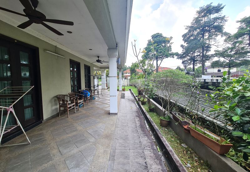 Seksyen 8, Kota Damansara