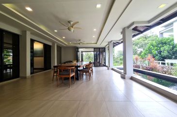 Tropicana Golf & Country Resort