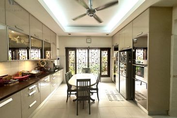 D Villa Avenue, Kota Damansara