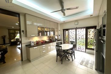 D Villa Avenue, Kota Damansara