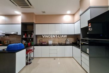 Seksyen 11, Kota Damansara