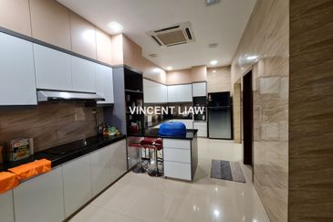 Seksyen 11, Kota Damansara