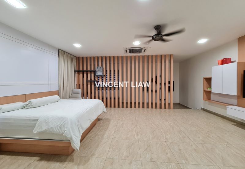 Seksyen 11, Kota Damansara