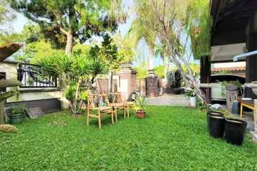 D Villa Equestrian, Kota Damansara