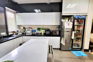 Tropicana Golf & Country Resort