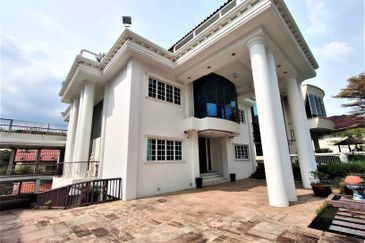 Tropicana Golf & Country Resort