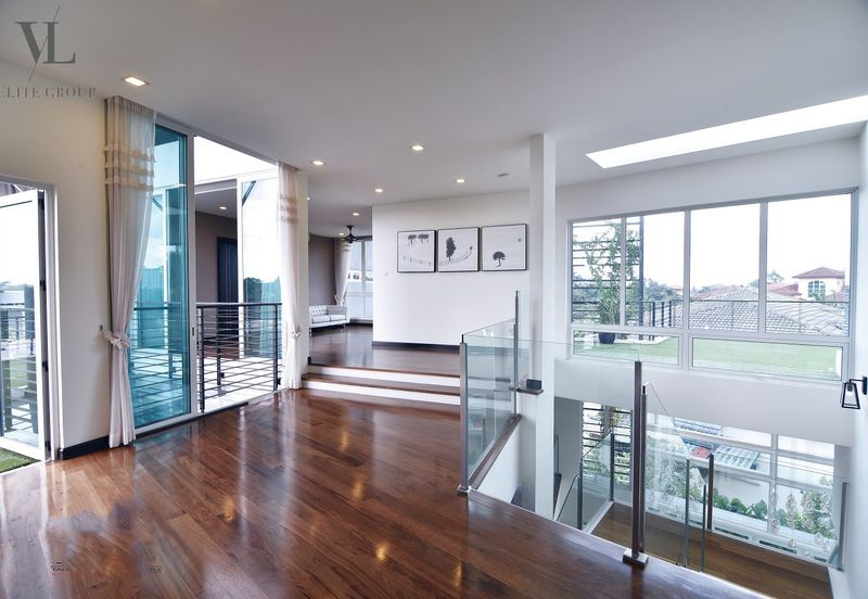 Seksyen 8, Kota Damansara