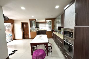 Tropicana Golf & Country Resort