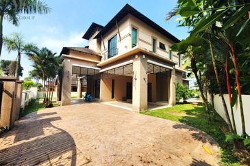 Tropicana Golf & Country Resort