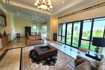 Tropicana Golf & Country Resort