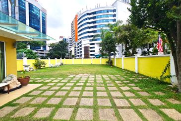 Tropicana Golf & Country Resort