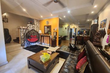 Atilia, Ara Damansara