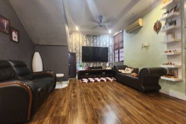 Atilia, Ara Damansara