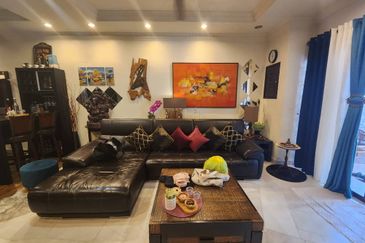 Atilia, Ara Damansara