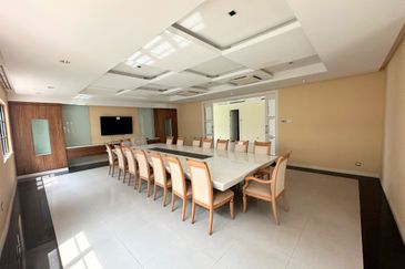 Tropicana Golf & Country Resort