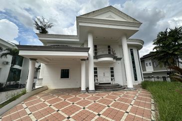 Tropicana Golf & Country Resort