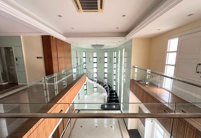 Tropicana Golf & Country Resort