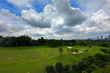 Tropicana Golf & Country Resort