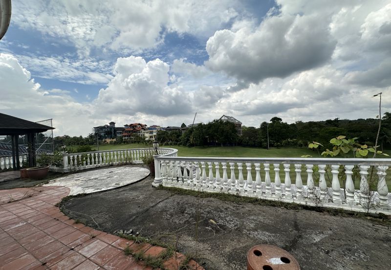 Tropicana Golf & Country Resort