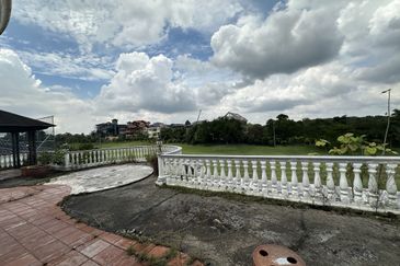 Tropicana Golf & Country Resort