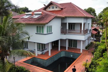 Tropicana Golf & Country Resort