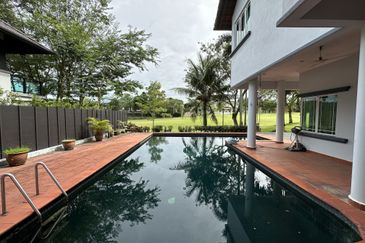 Tropicana Golf & Country Resort