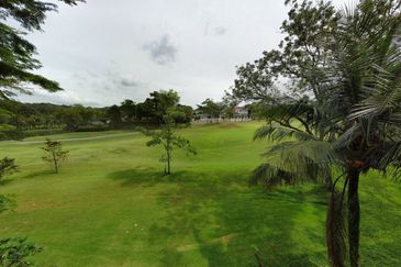Tropicana Golf & Country Resort