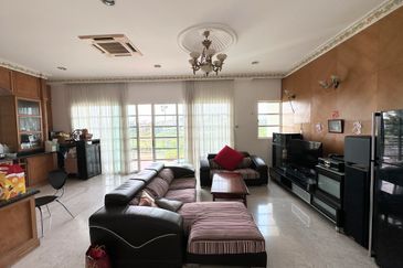 Tropicana Golf & Country Resort