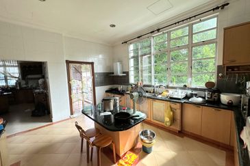 Tropicana Golf & Country Resort