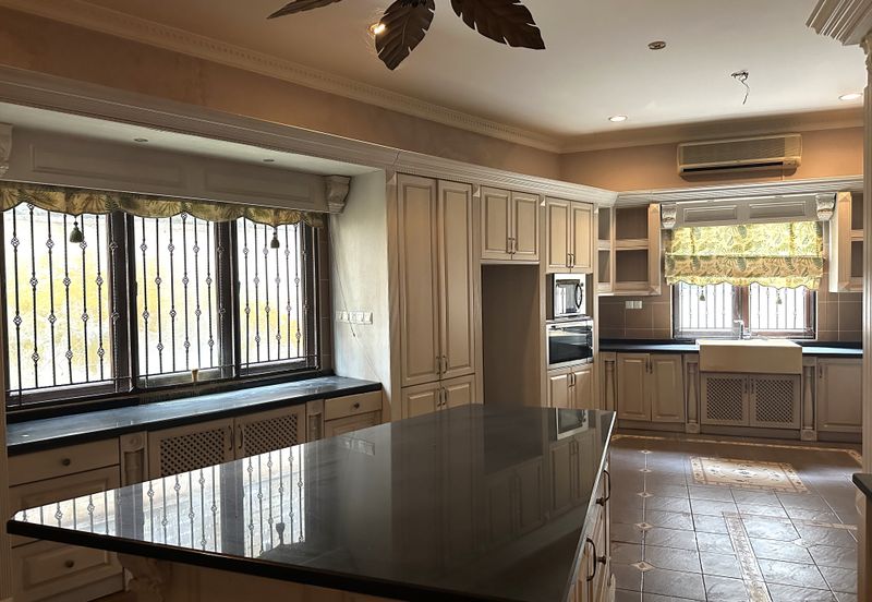 D Villa Equestrian, Kota Damansara