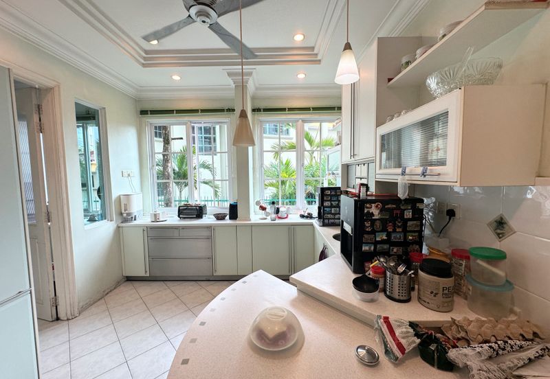 Tropicana Golf & Country Resort