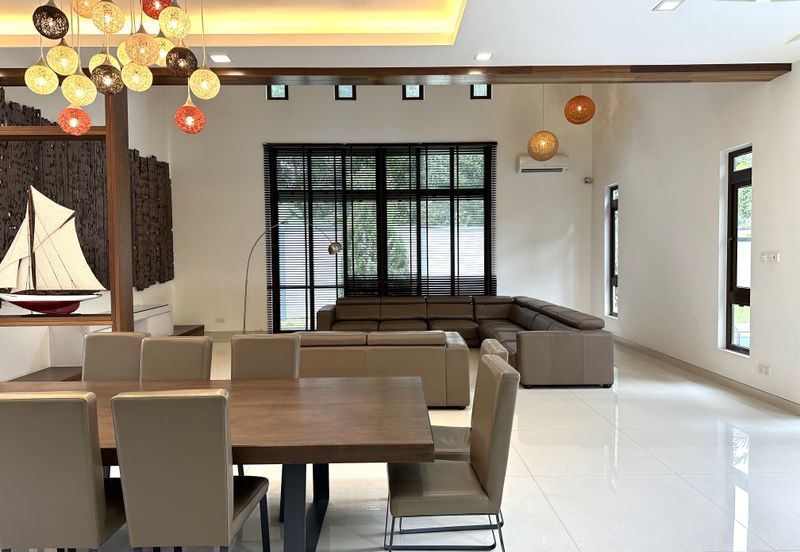 Modern Balinese Bungalow with Pool (move in condition)