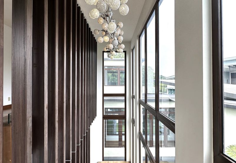 Modern Balinese Bungalow with Pool (move in condition)