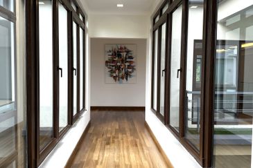 Modern Balinese Bungalow with Pool (move in condition)