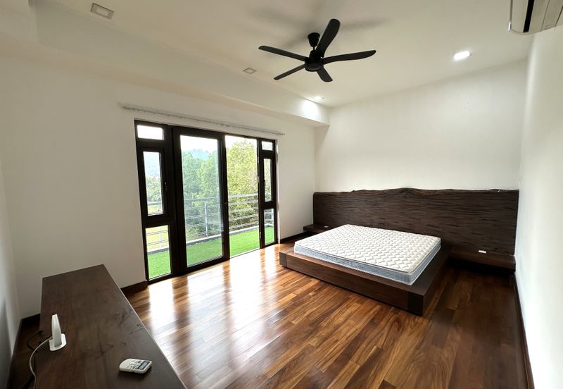 Modern Balinese Bungalow with Pool (move in condition)